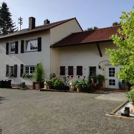 Zurueck Zur - Urlaub Im Zirkuswagen, Sommeratelier Oder Schindelwagen Apartment