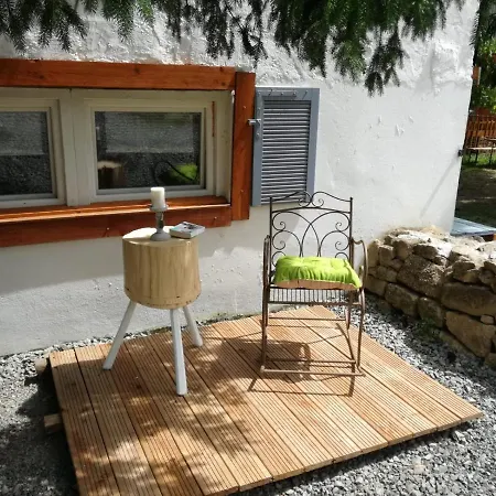 Apartment Zurueck Zur - Urlaub Im Zirkuswagen, Sommeratelier Oder Schindelwagen