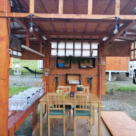 Apartmán Zurueck Zur - Urlaub Im Zirkuswagen, Sommeratelier Oder Schindelwagen