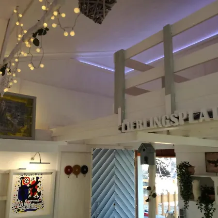 Zurueck Zur - Urlaub Im Zirkuswagen, Sommeratelier Oder Schindelwagen Apartment