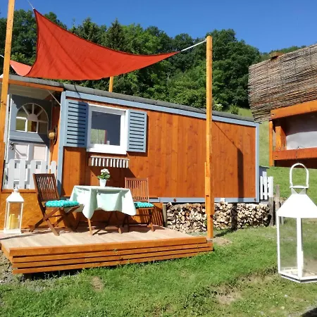 Zurueck Zur - Urlaub Im Zirkuswagen, Sommeratelier Oder Schindelwagen Apartment *