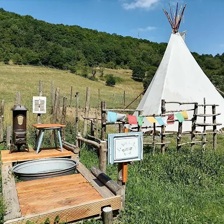 Apartment Zurueck Zur - Urlaub Im Zirkuswagen, Sommeratelier Oder Schindelwagen Adenbach