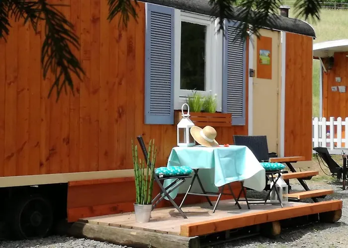 Lägenhet Zurueck Zur - Urlaub Im Zirkuswagen, Sommeratelier Oder Schindelwagen *