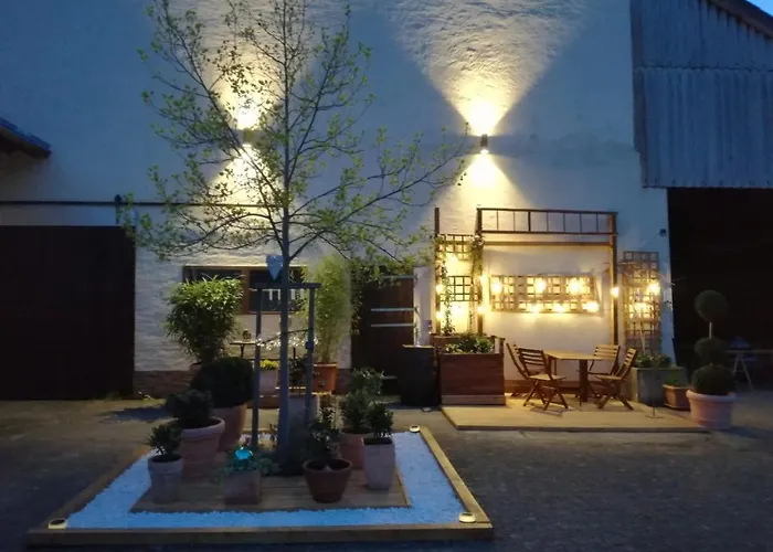 Zurueck Zur - Urlaub Im Zirkuswagen, Sommeratelier Oder Schindelwagen *