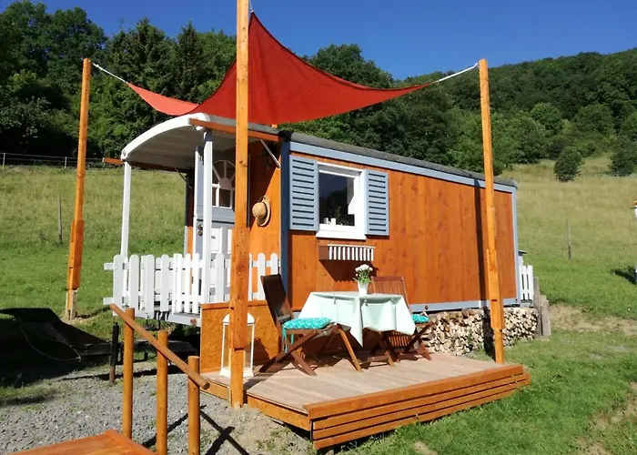 Zurueck Zur - Urlaub Im Zirkuswagen, Sommeratelier Oder Schindelwagen